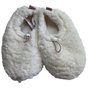 Women's Slippers - Brand New with Tags, Small Size, Cozy & Comfortable!